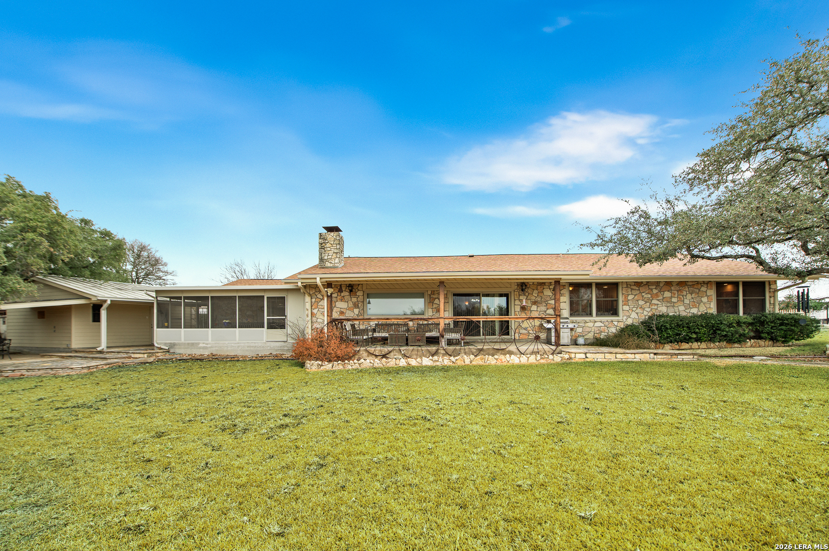 main property photo 38