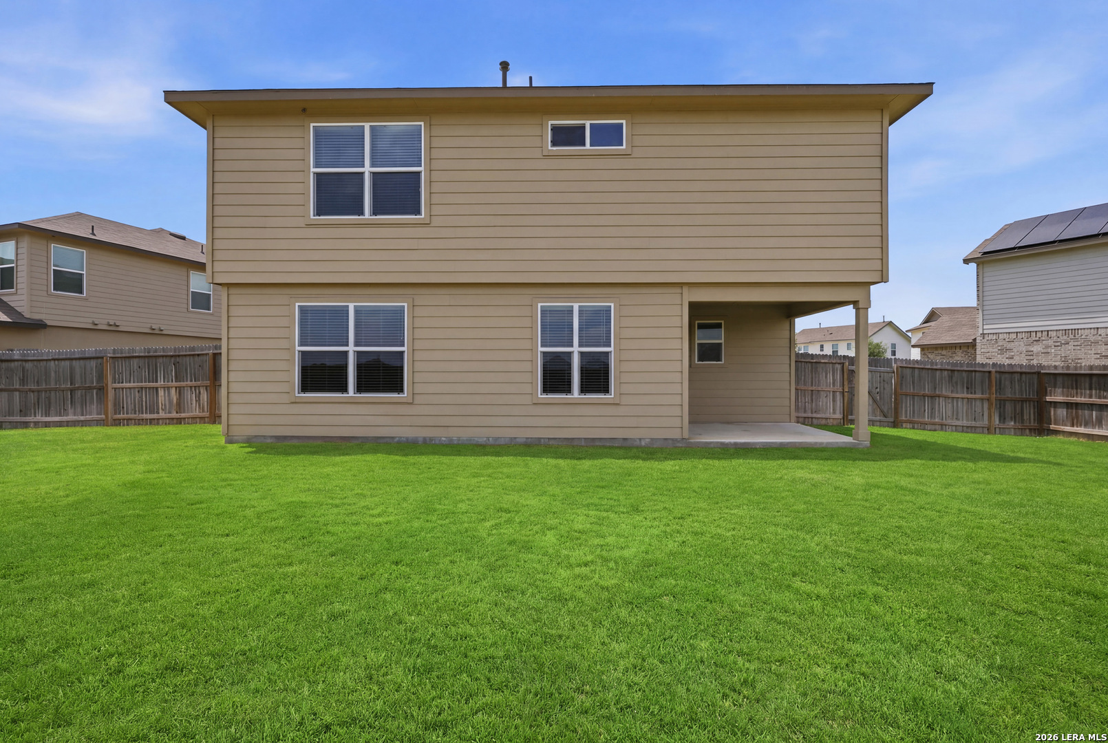 main property photo 31