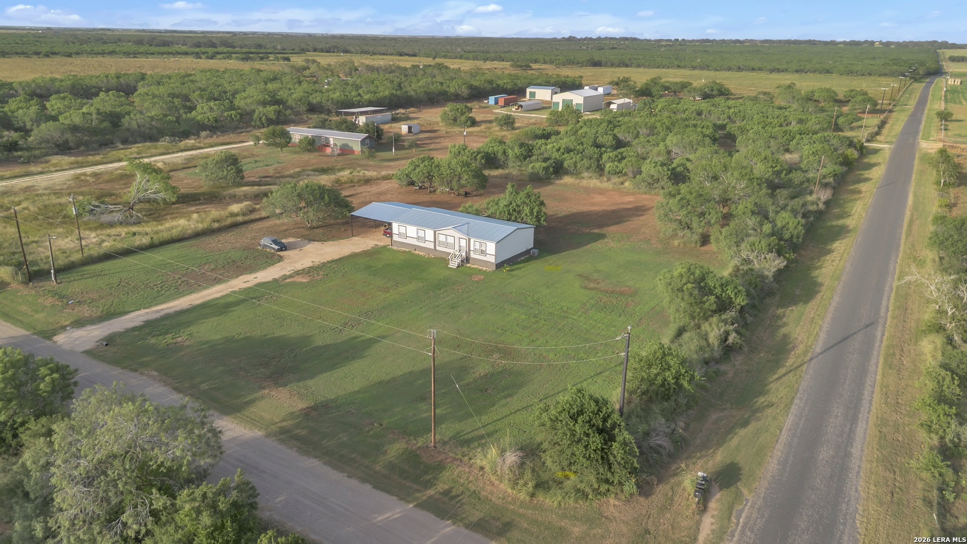 main property photo 25