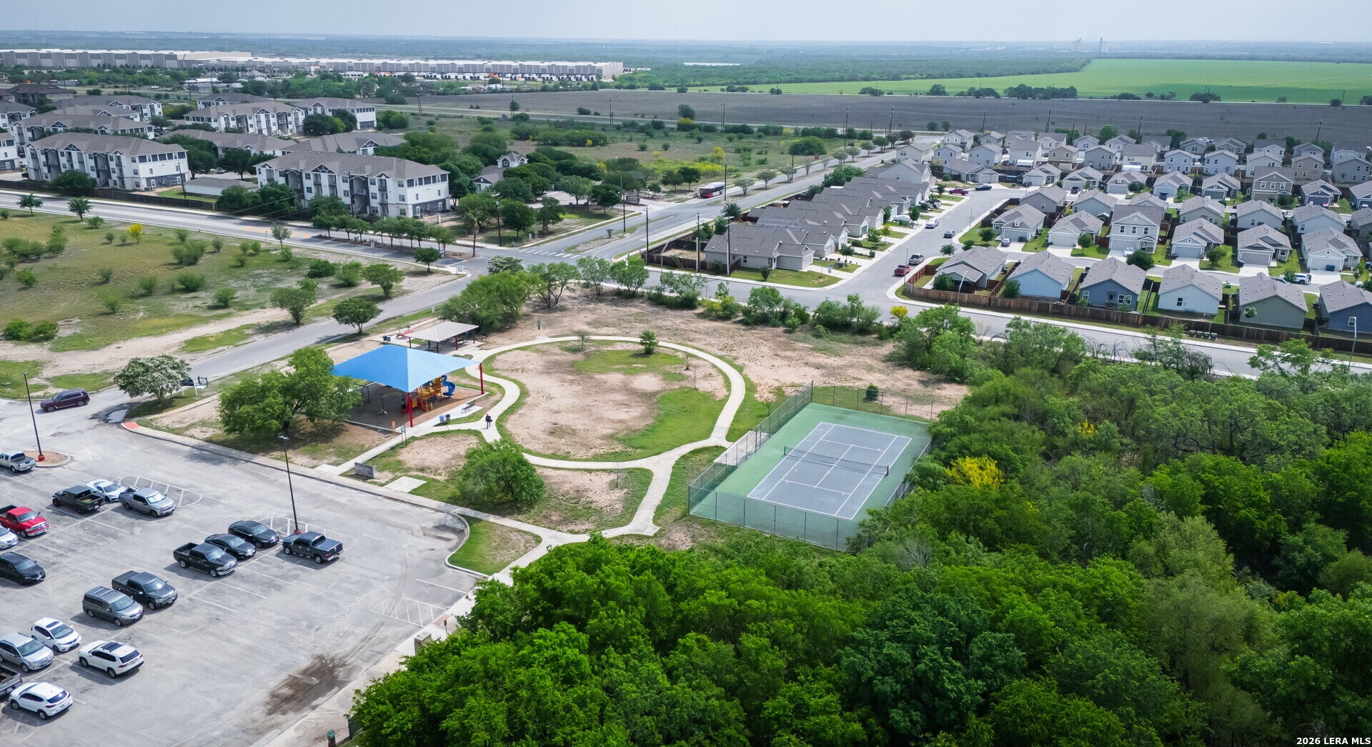 main property photo 39