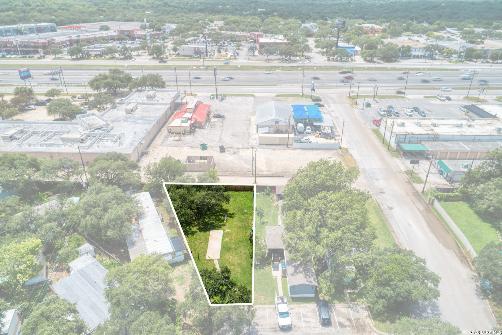 main property photo 6