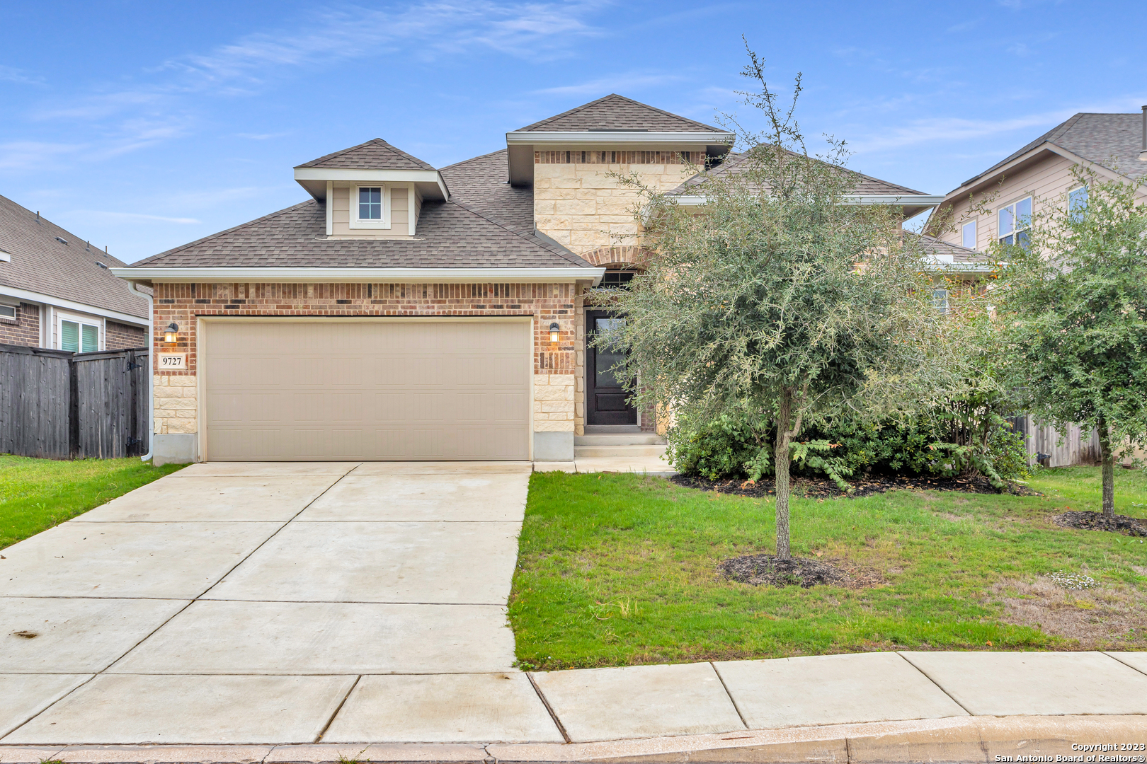 main property photo 1