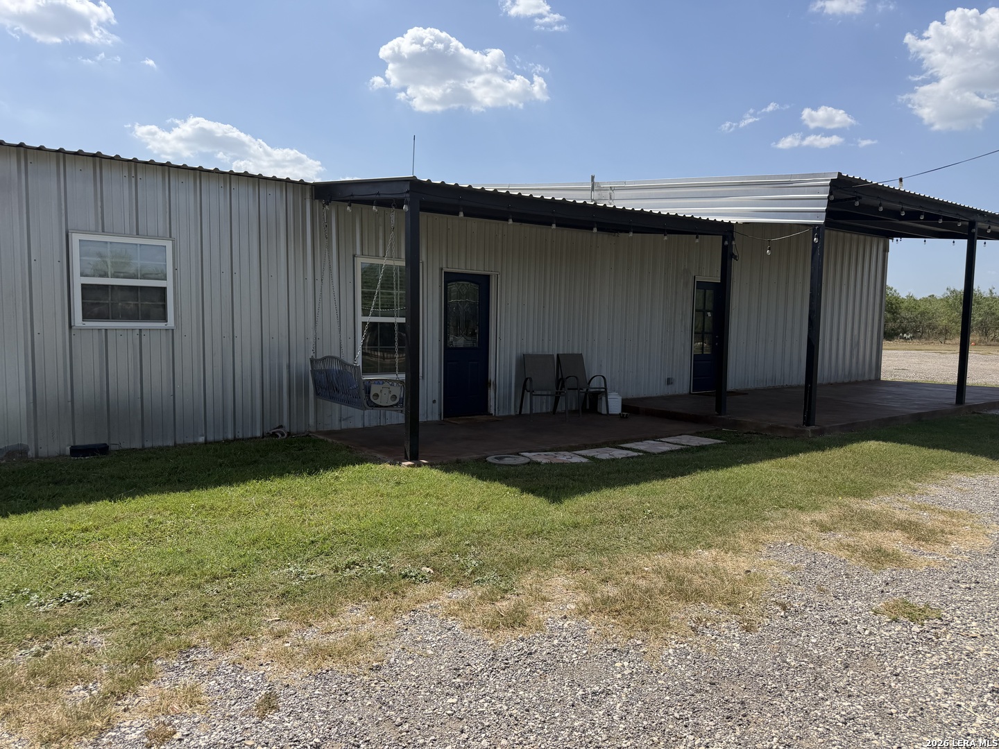 main property photo 19