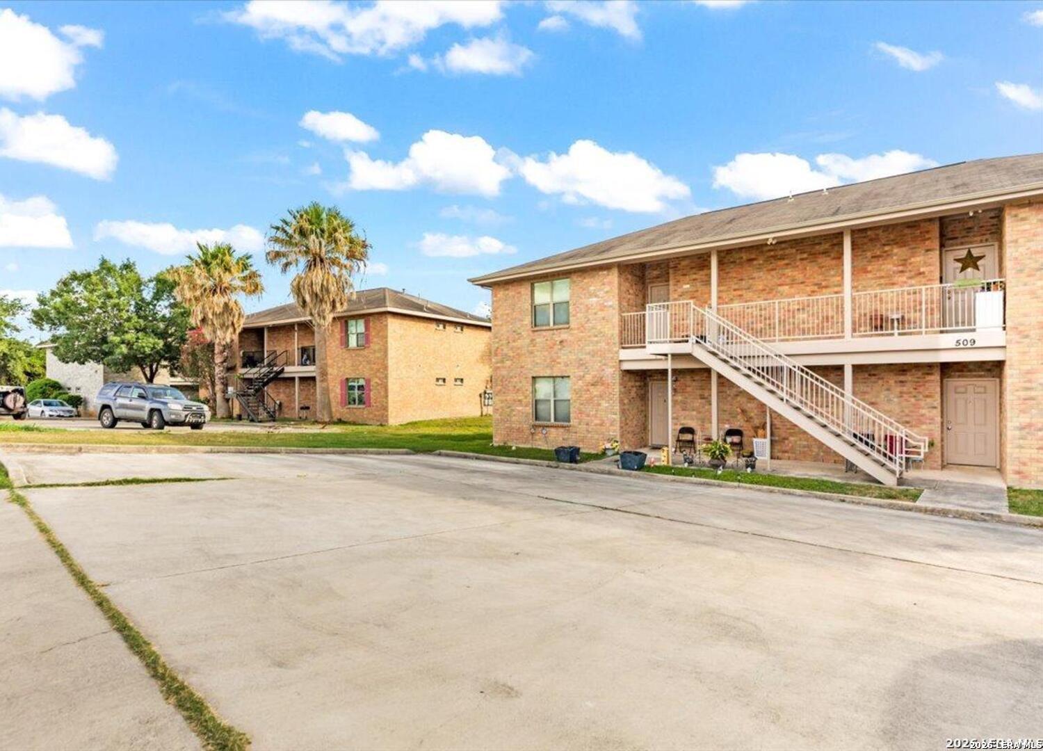 main property photo 21