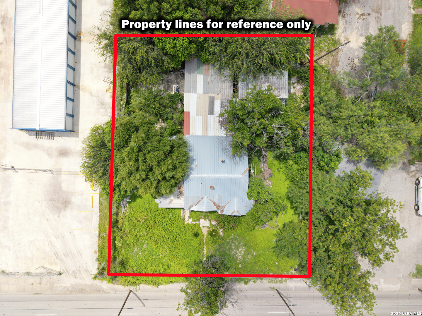 main property photo 11