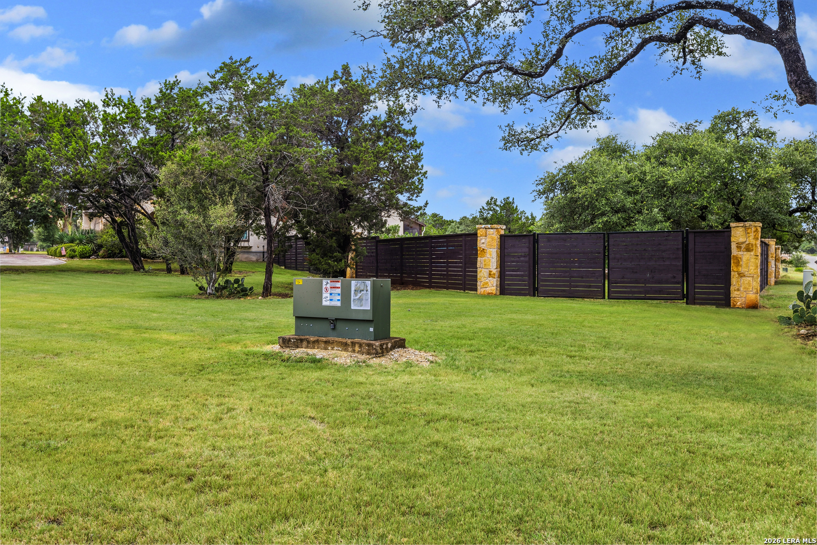 main property photo 48