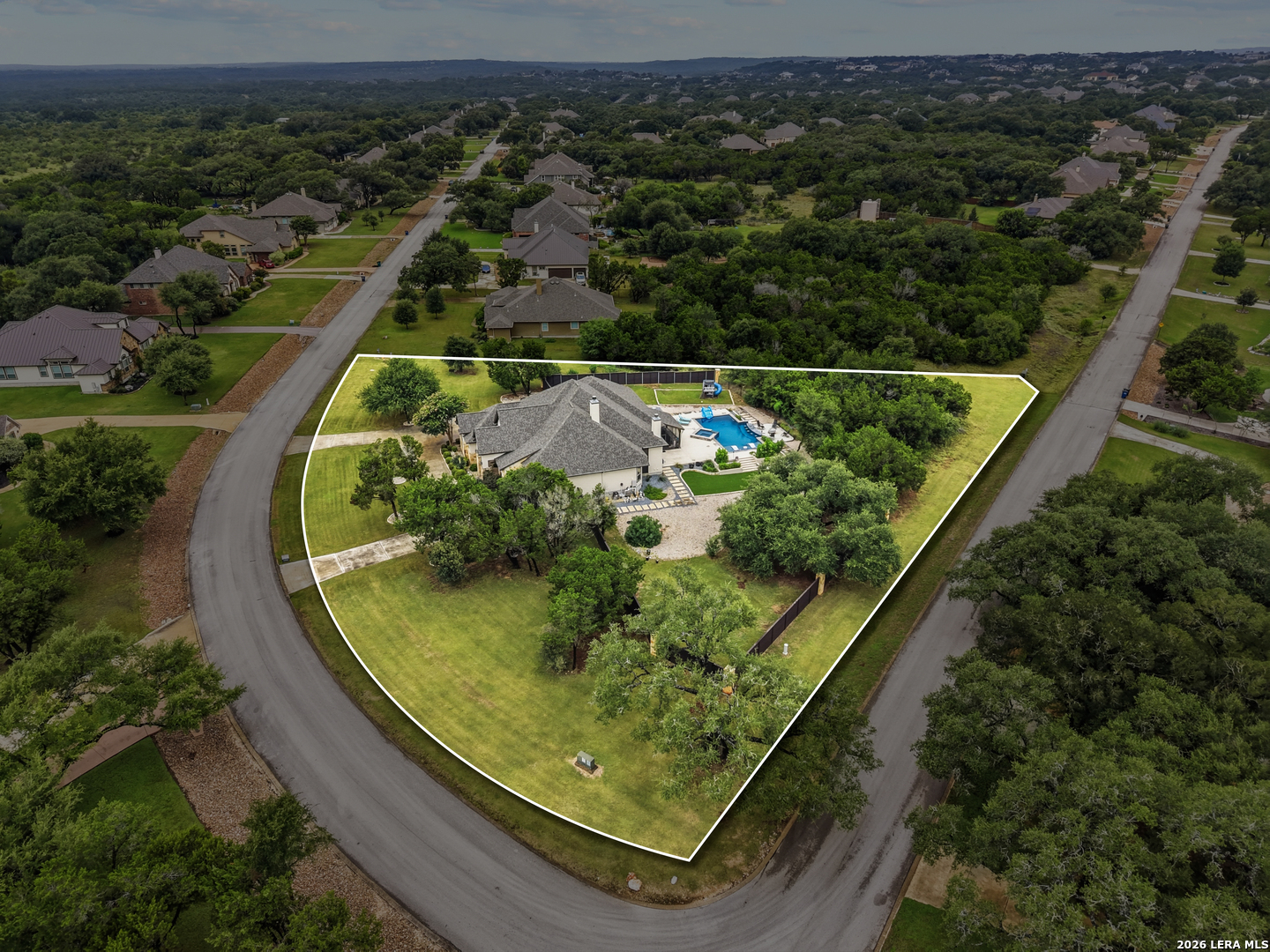 main property photo 49