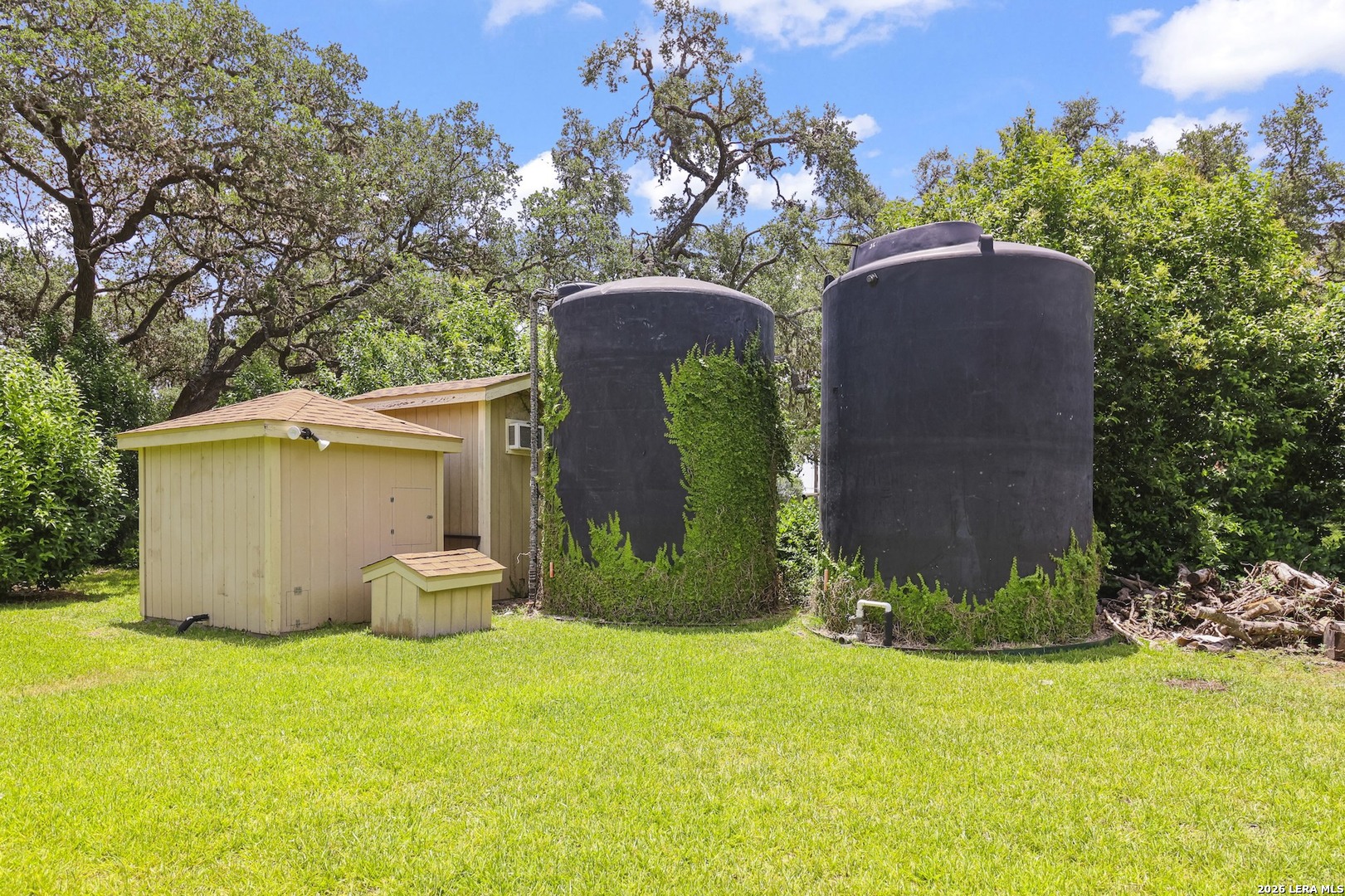 main property photo 42