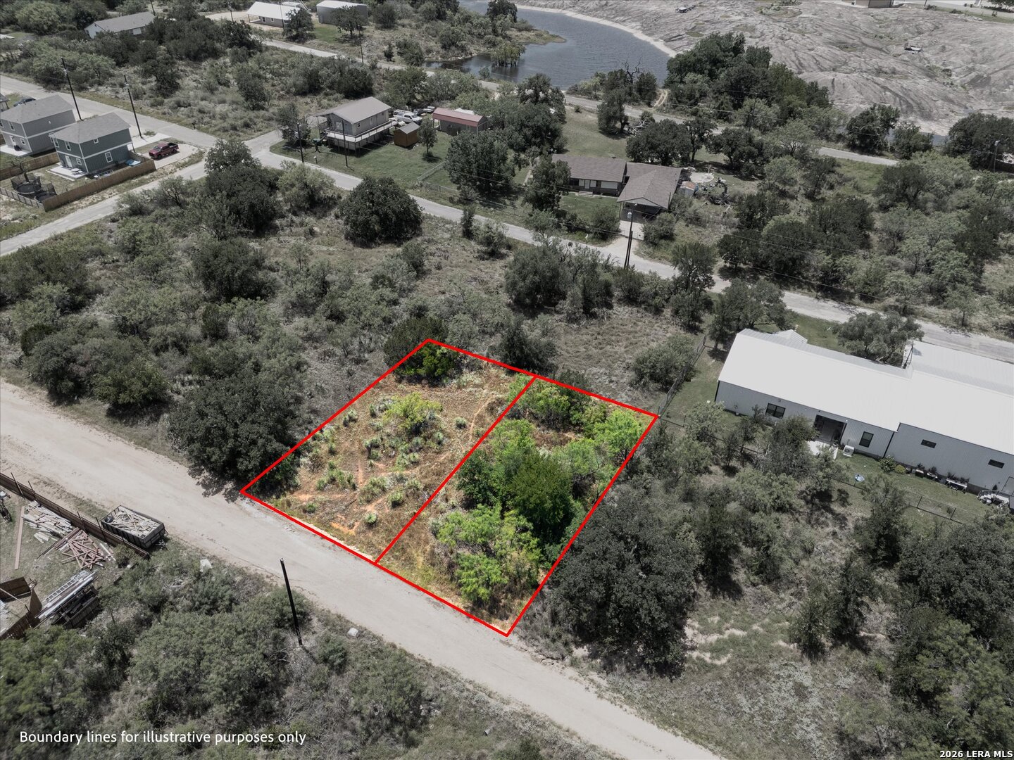 main property photo 9