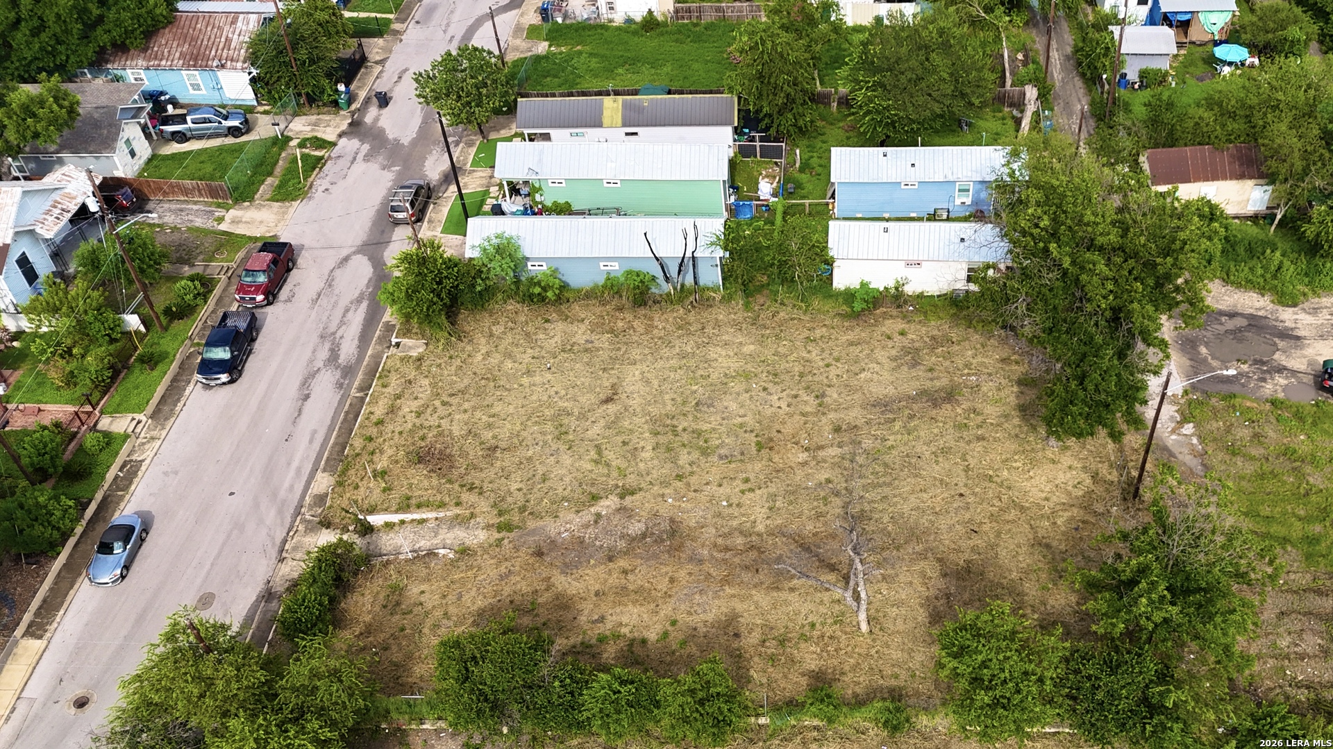 main property photo 5