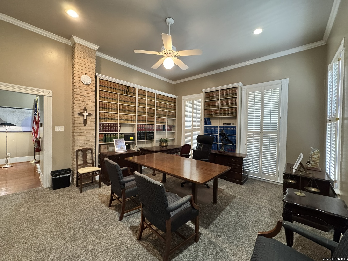main property photo 18