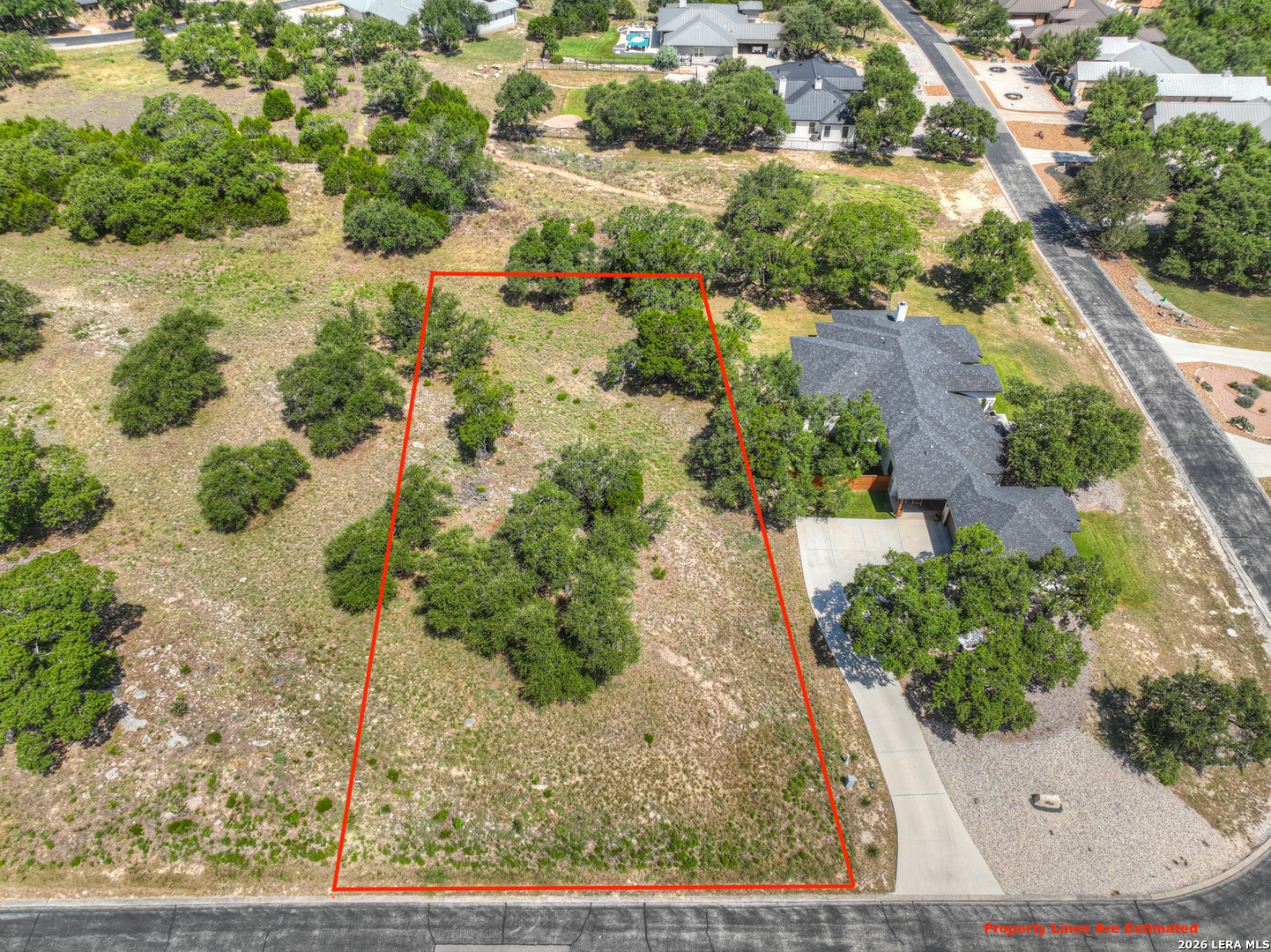 main property photo 10