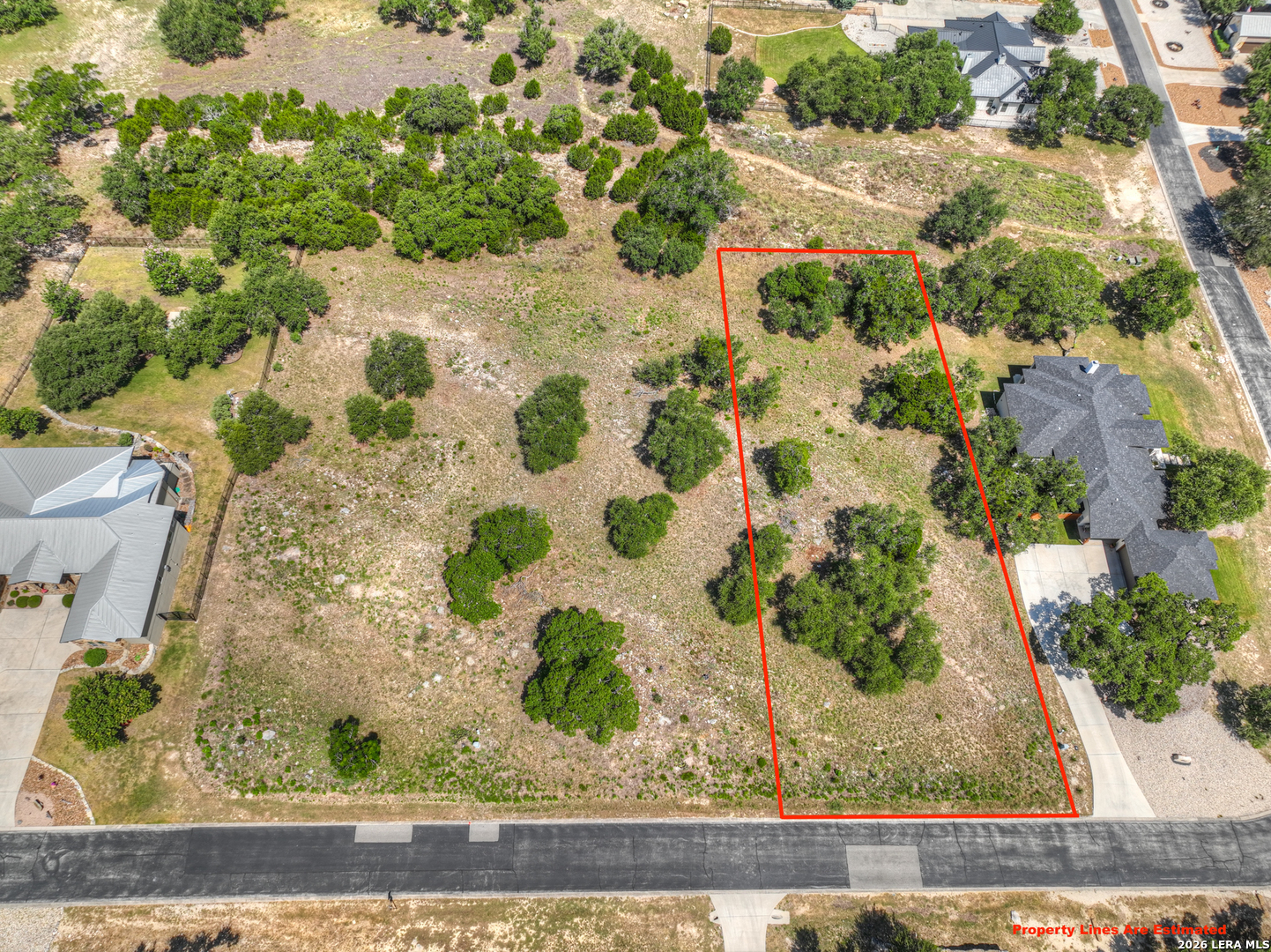main property photo 11