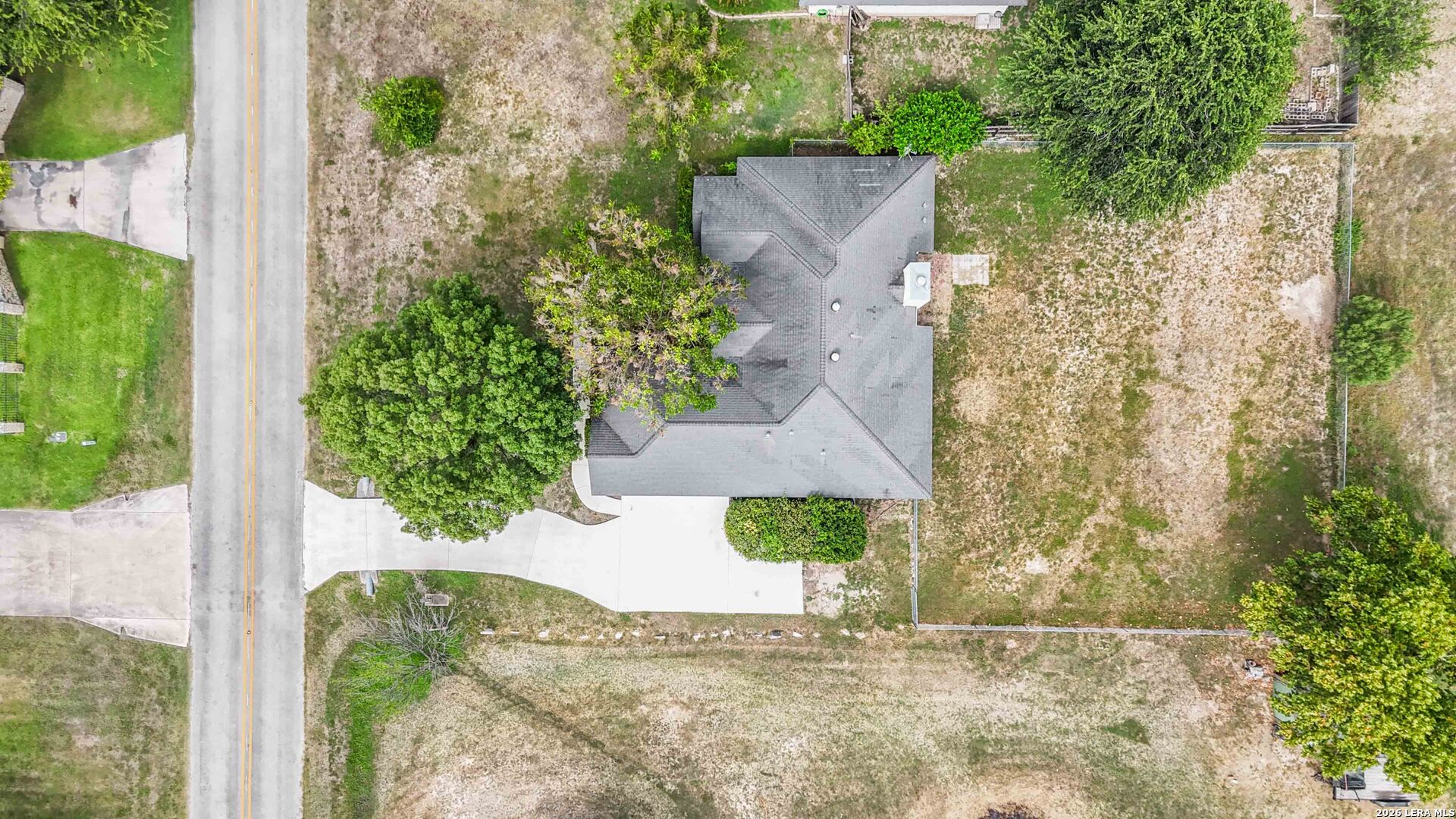 main property photo 42