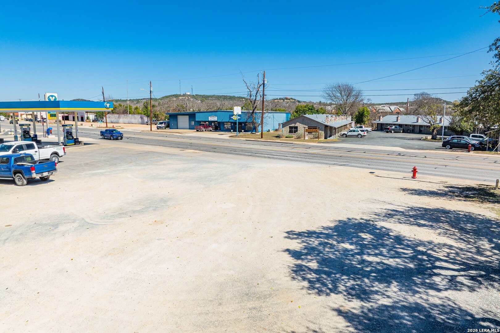 main property photo 3