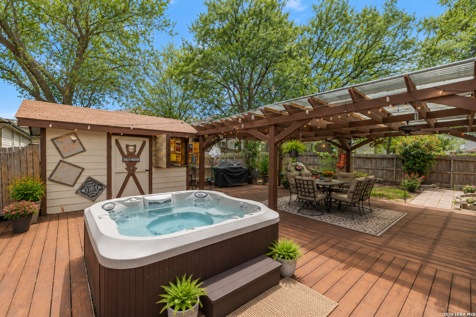 main property photo 15