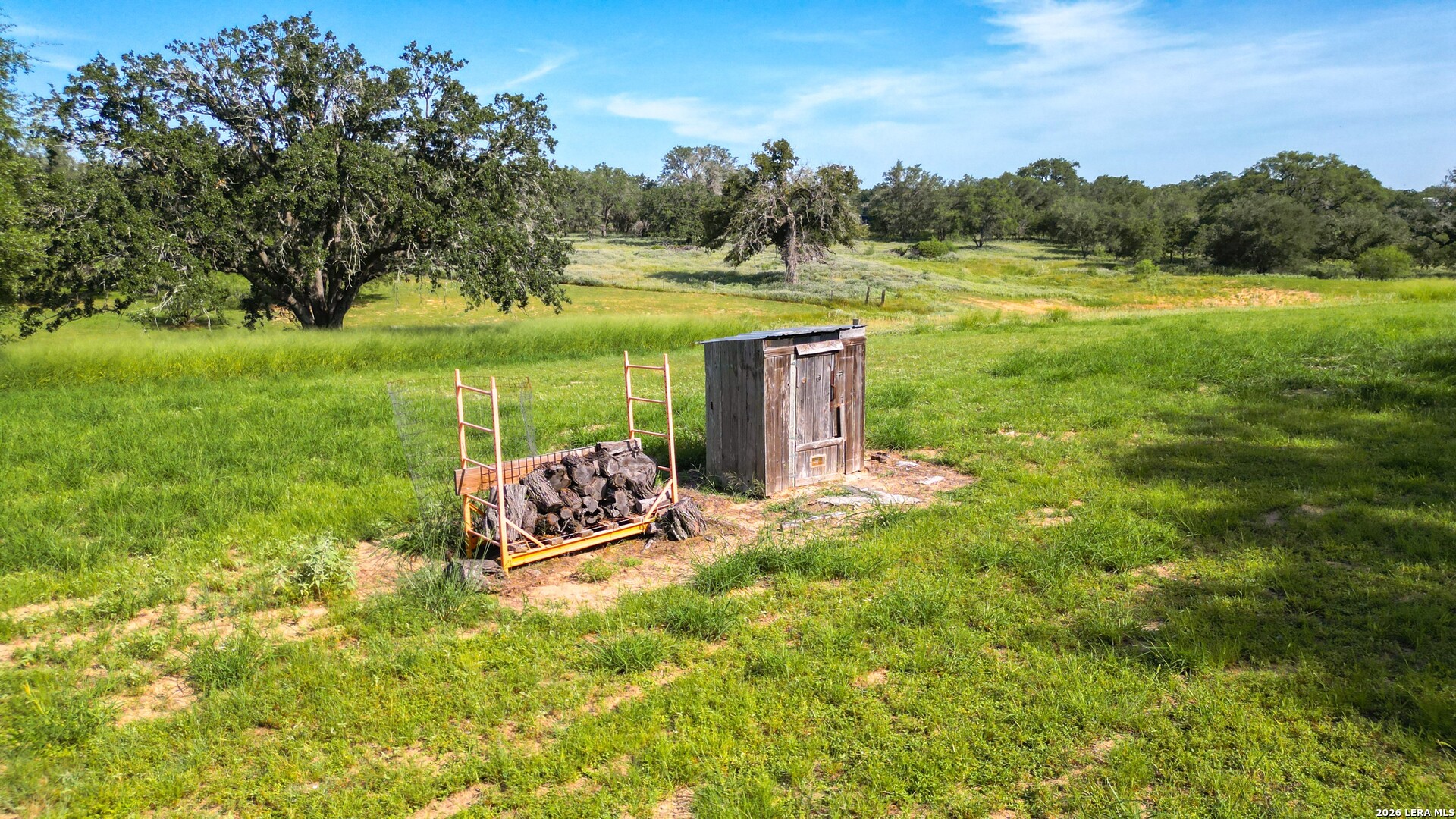main property photo 29
