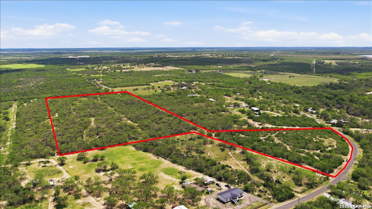 main property photo 14