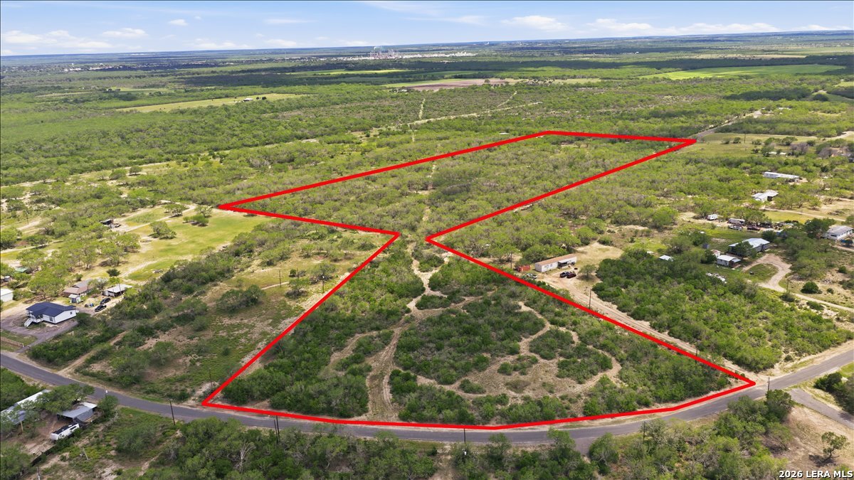 main property photo 18
