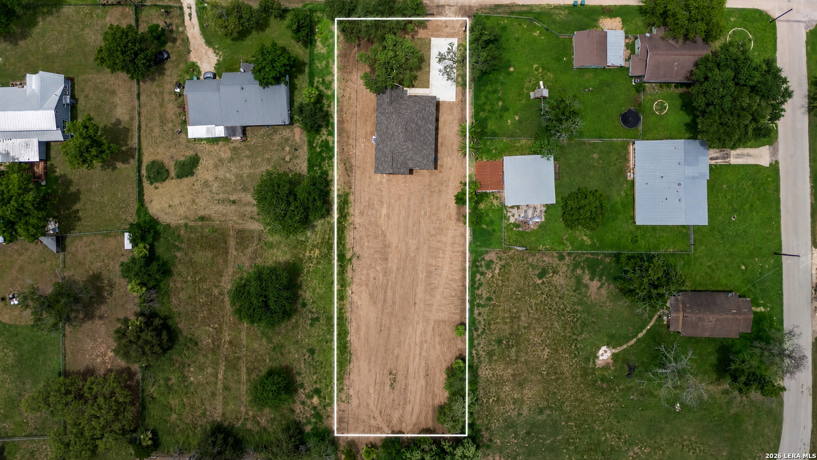 main property photo 24