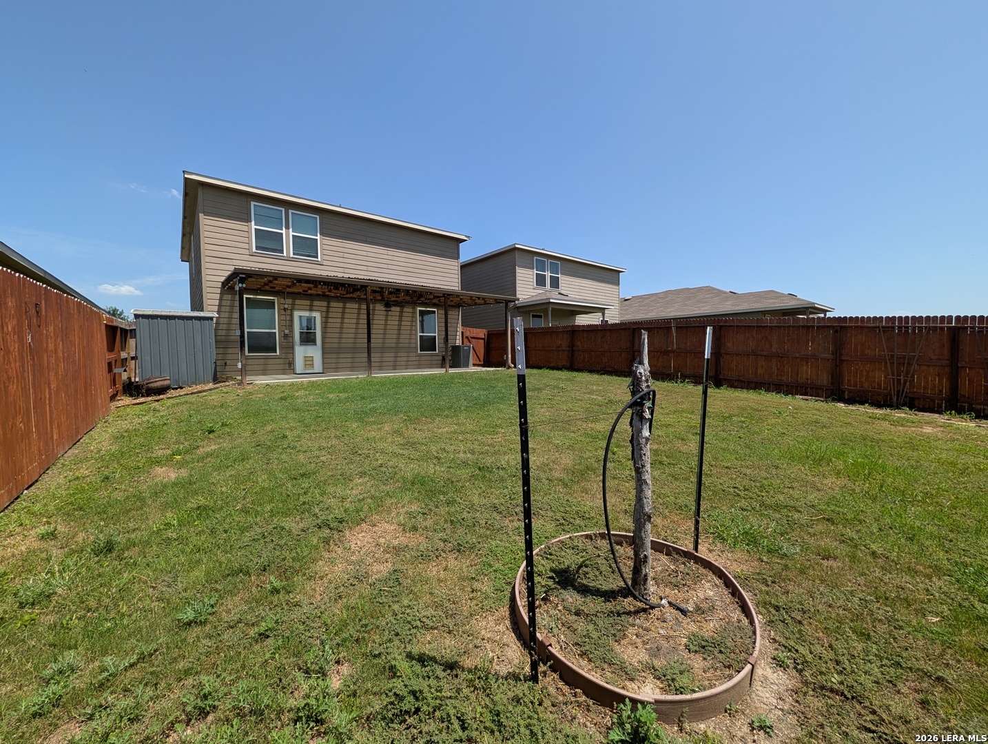 main property photo 37