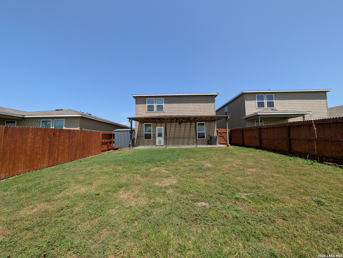 main property photo 38