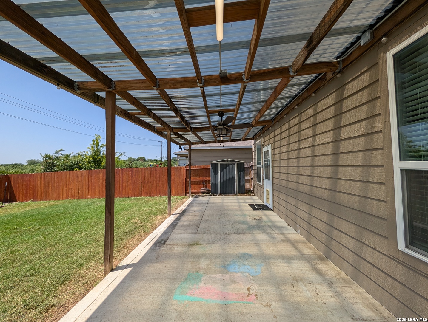 main property photo 41