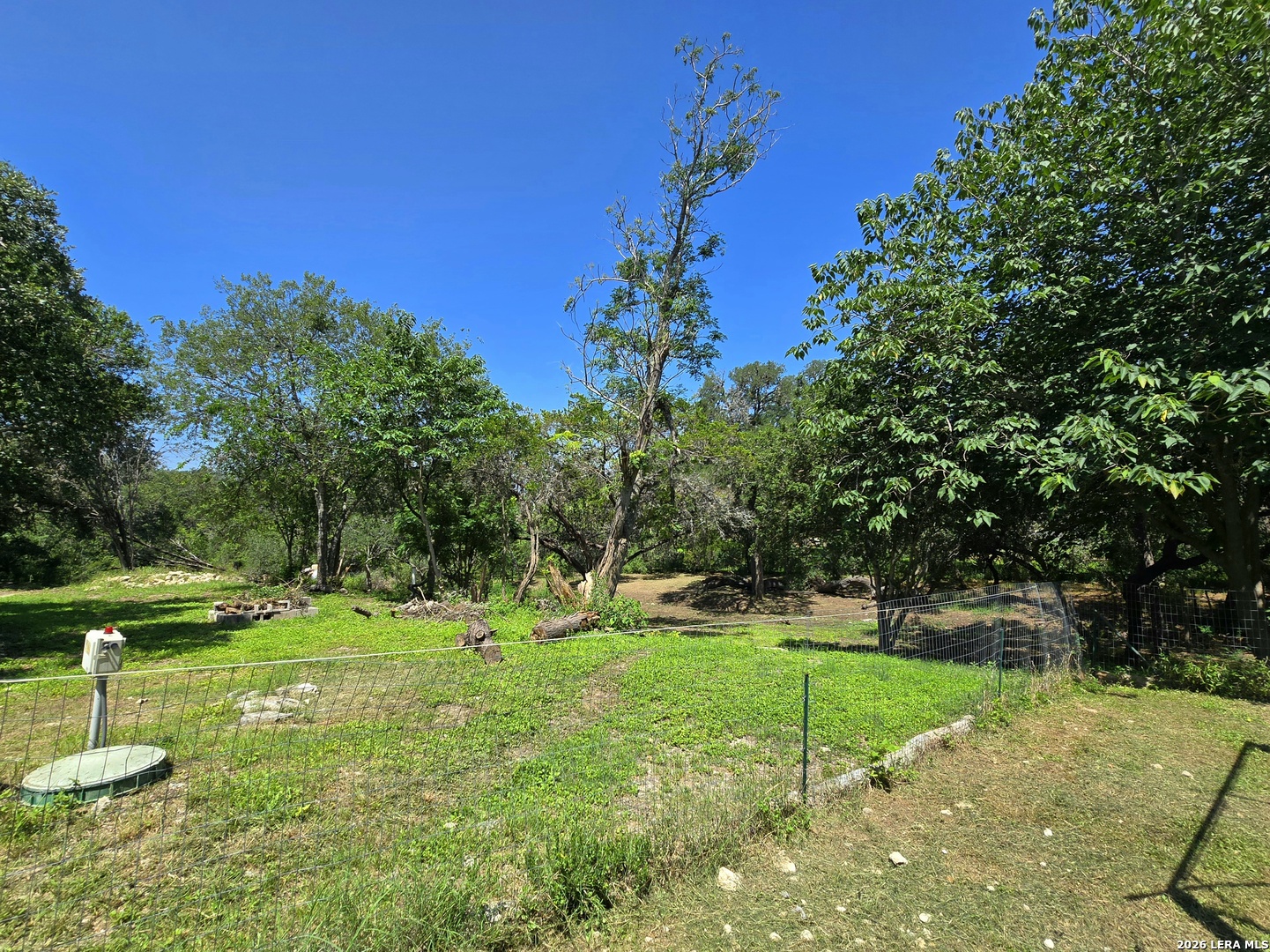 main property photo 31