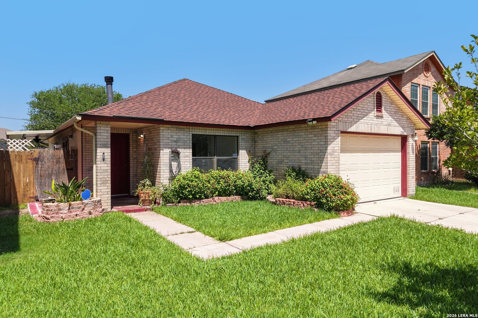 main property photo 20