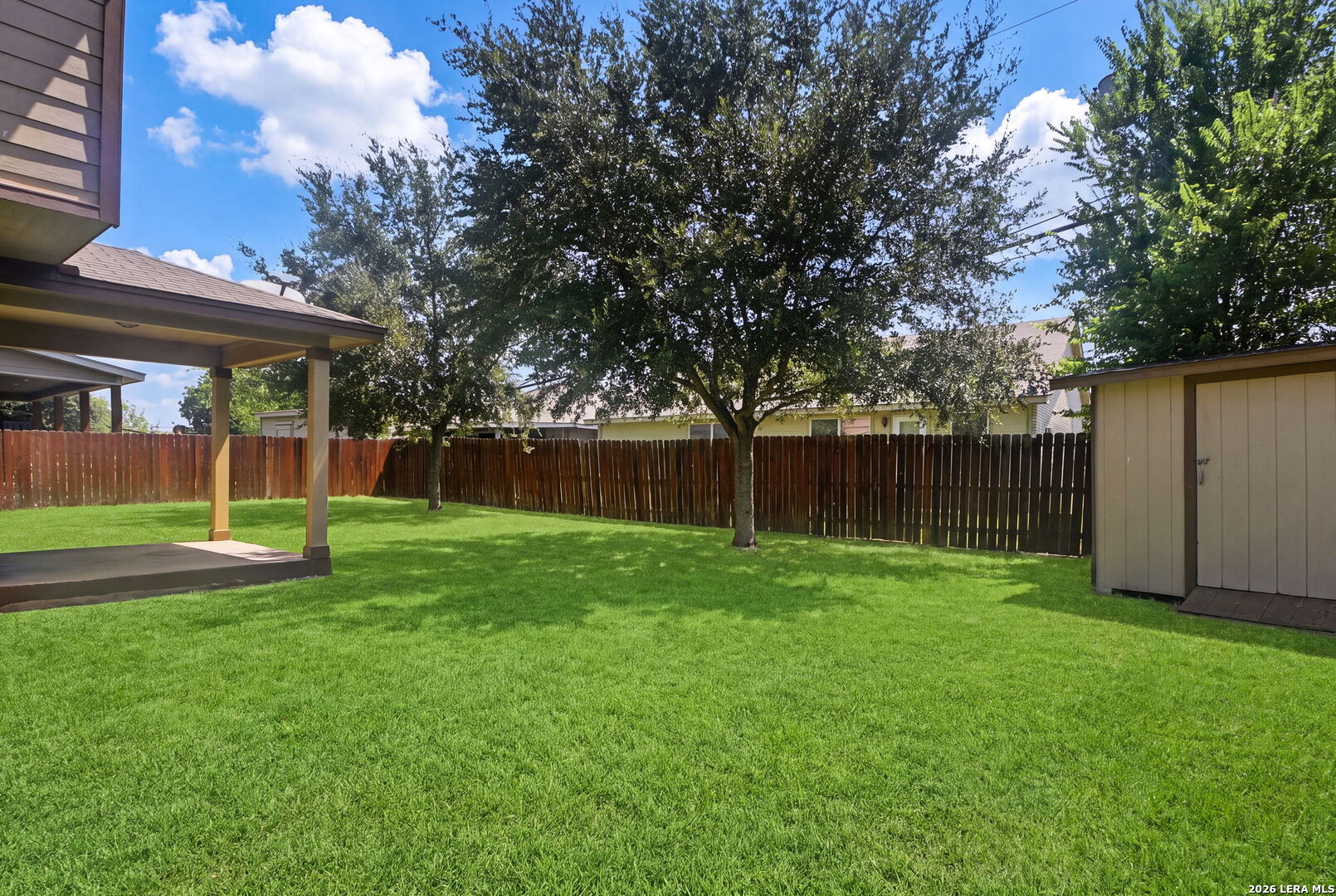 main property photo 24