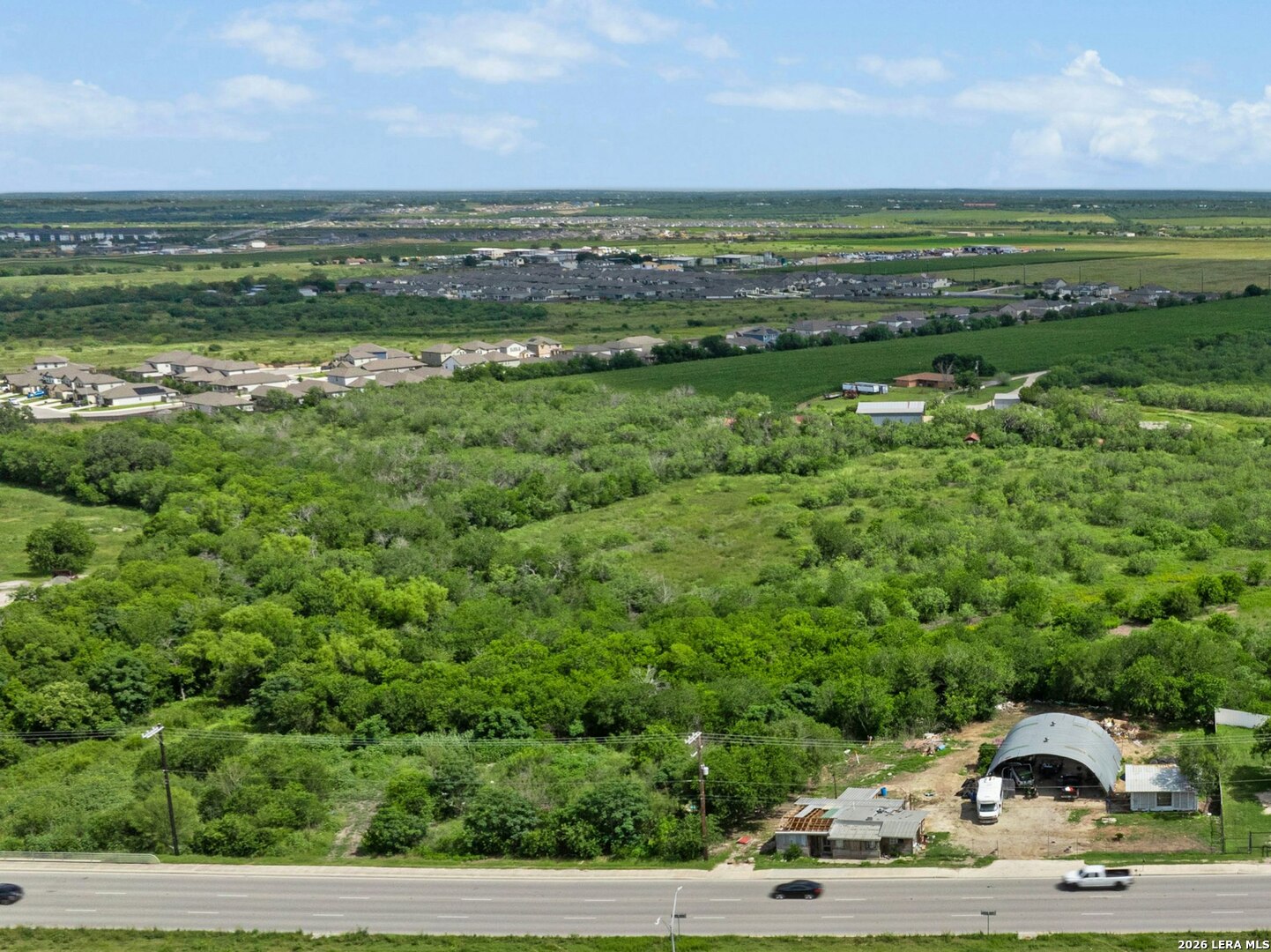 main property photo 5