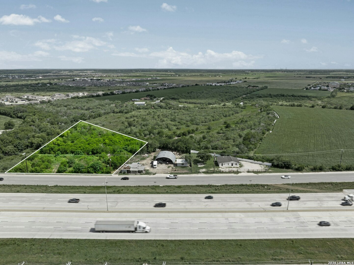 main property photo 8