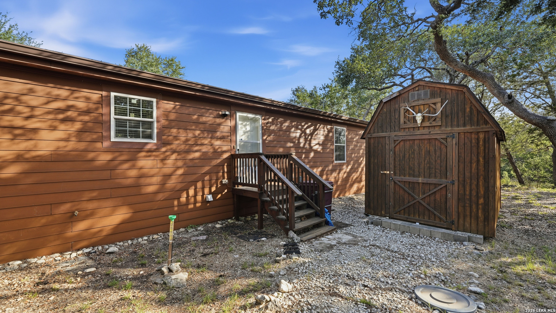 main property photo 38