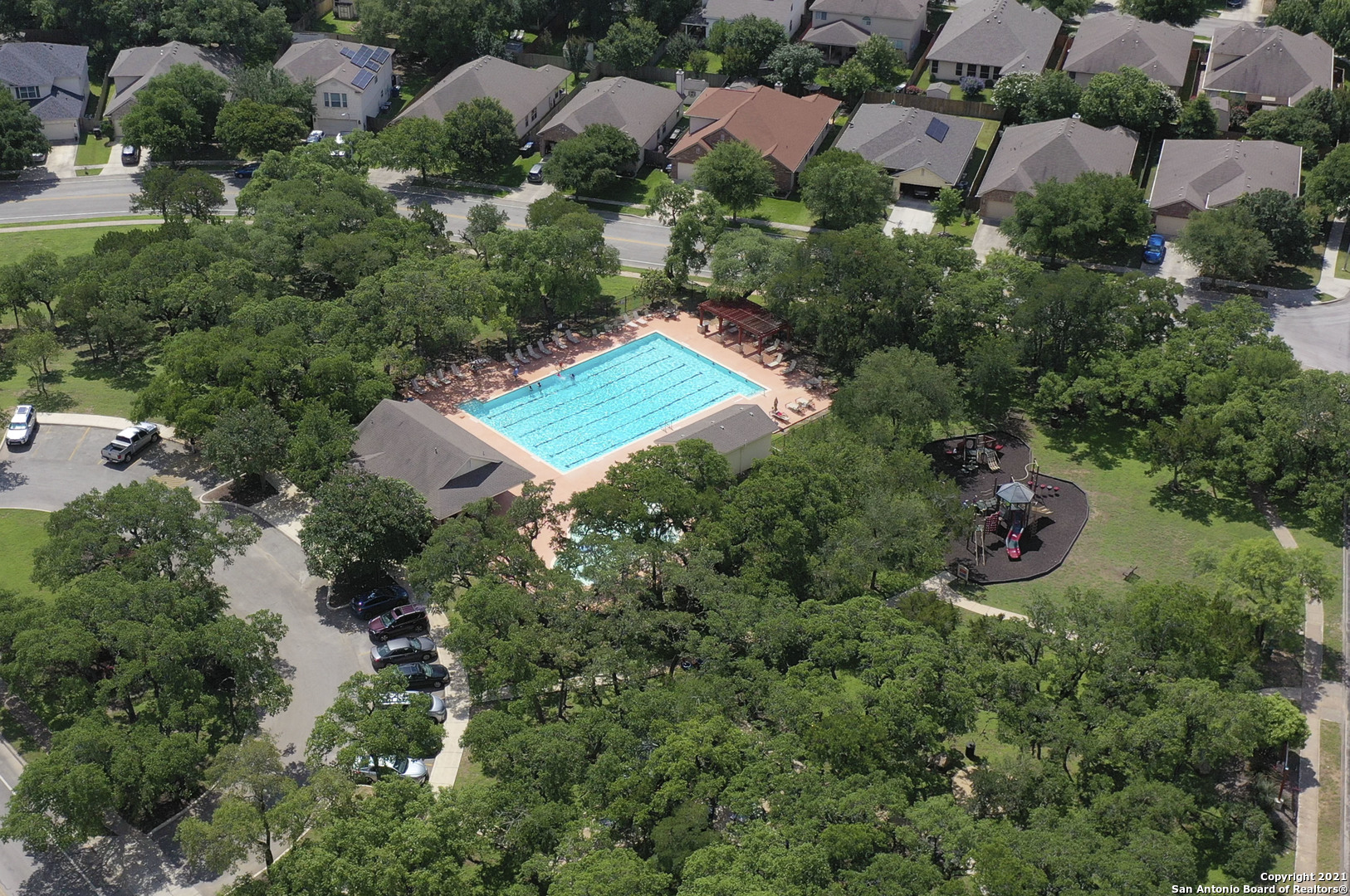 main property photo 16