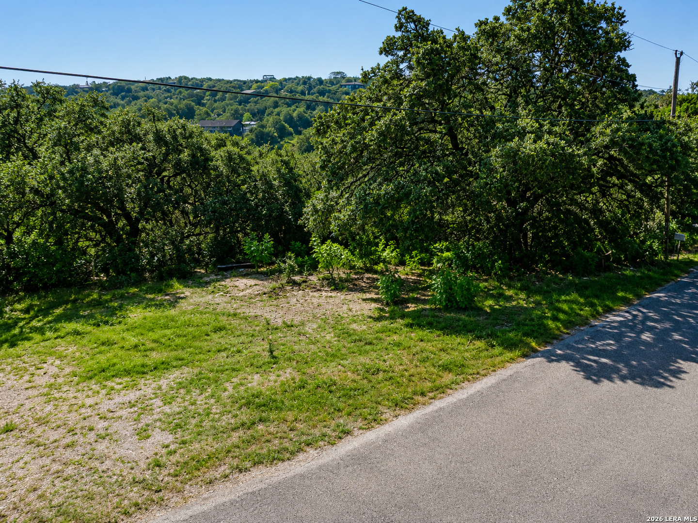 main property photo 29