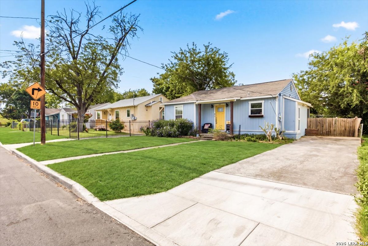 main property photo 2