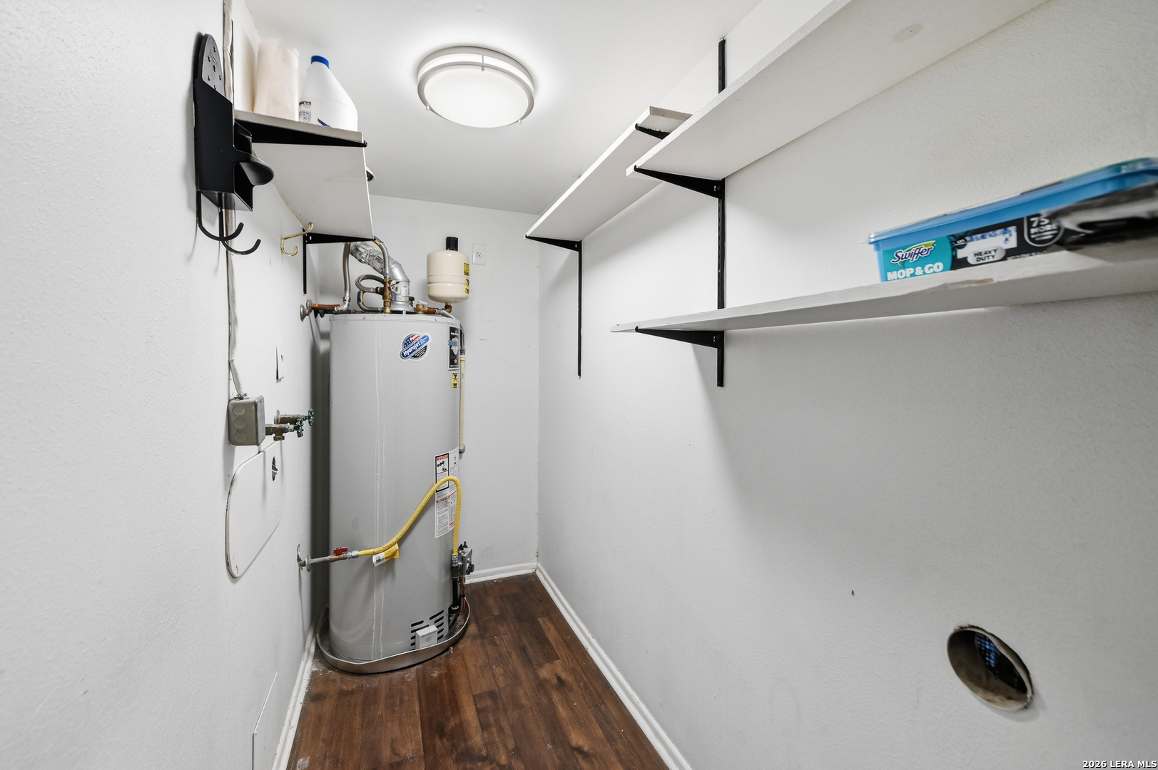 main property photo 56