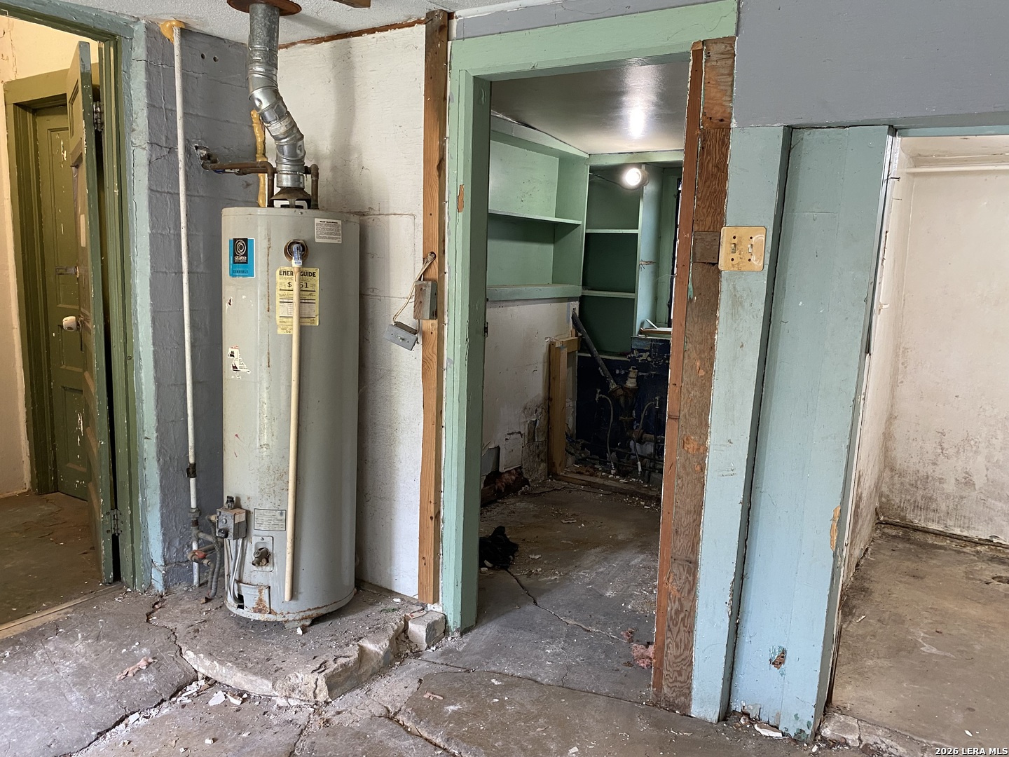 main property photo 15