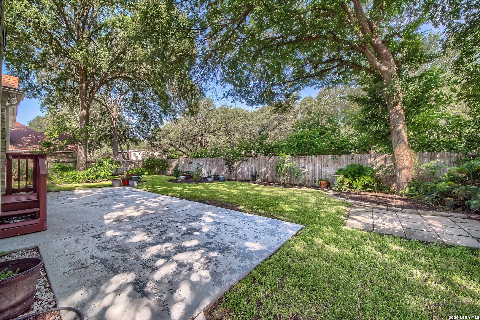 main property photo 24