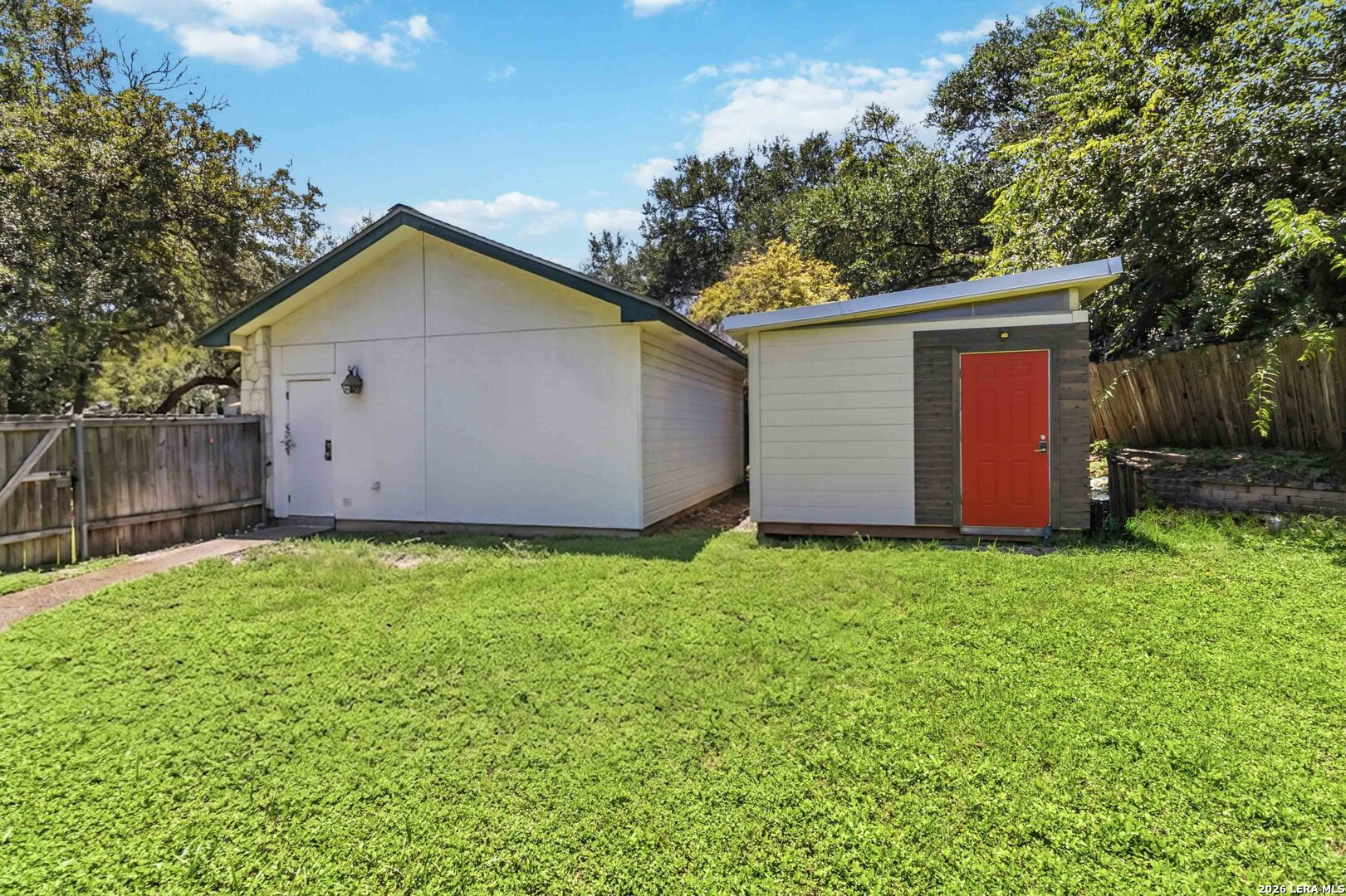 main property photo 43