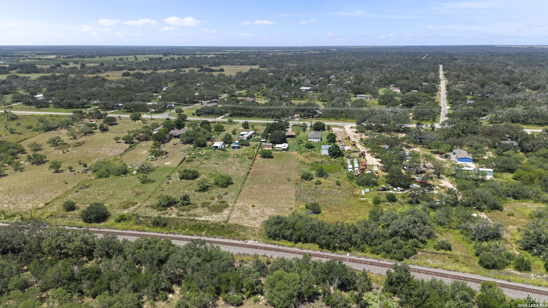 main property photo 36