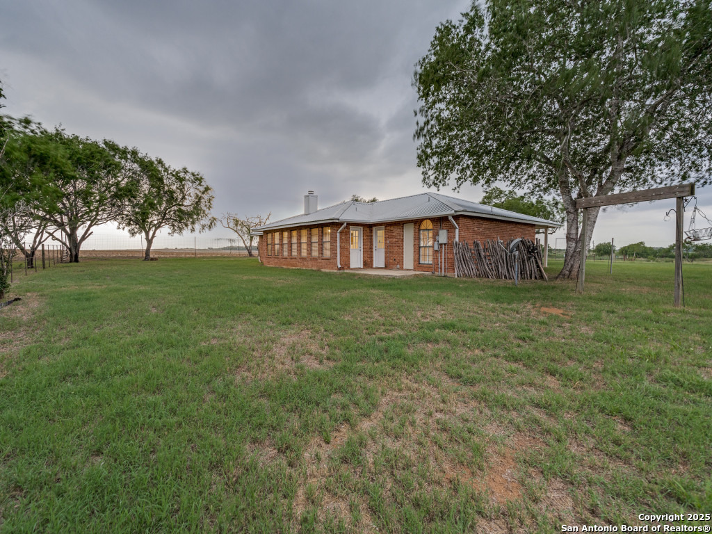 main property photo 24