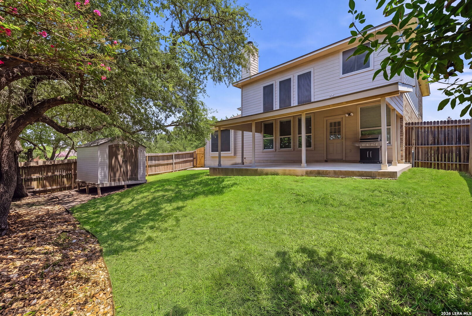 main property photo 33