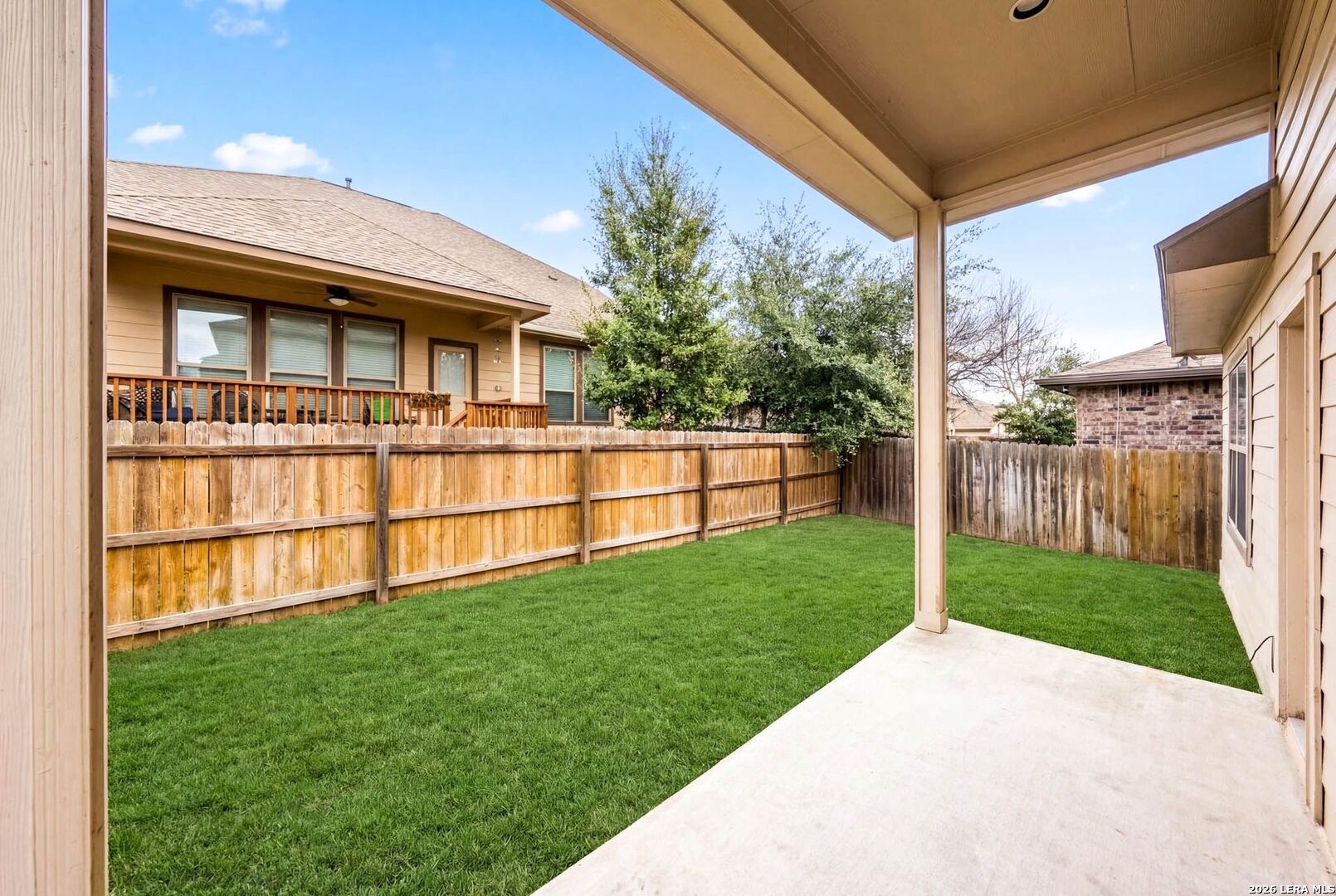 main property photo 41