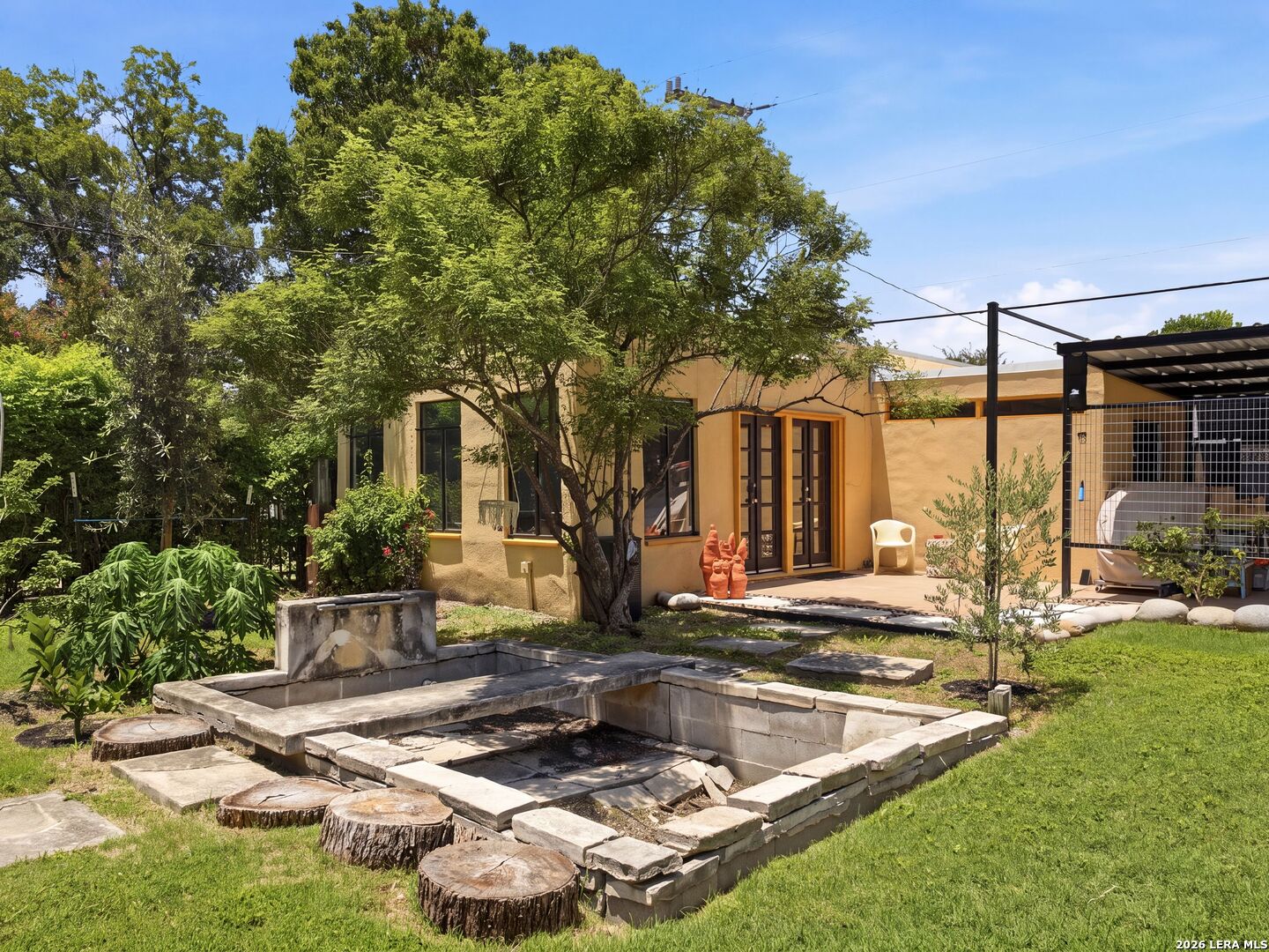 main property photo 42