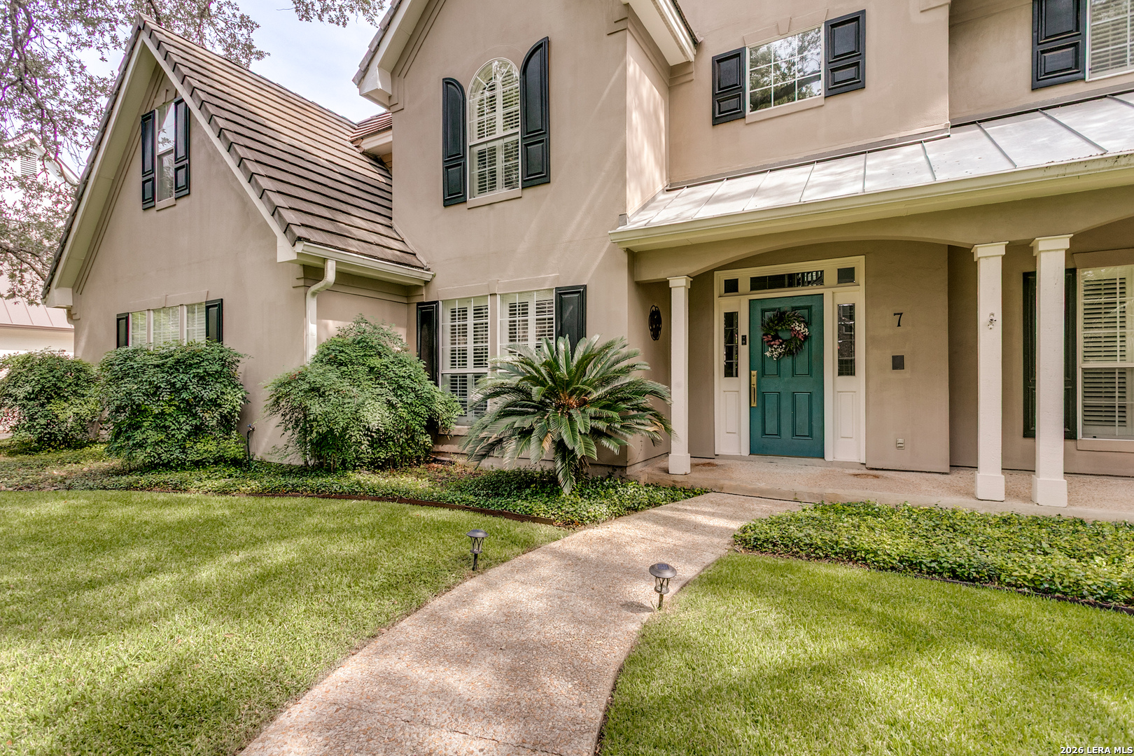 main property photo 2