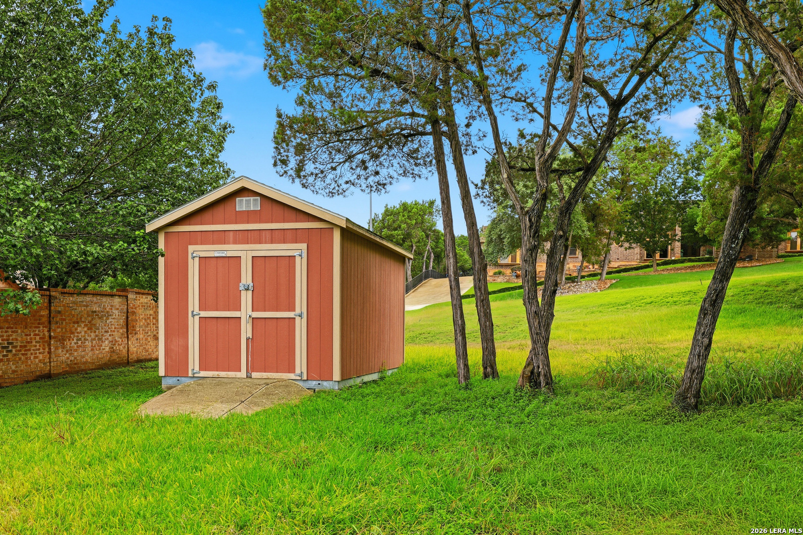 main property photo 49