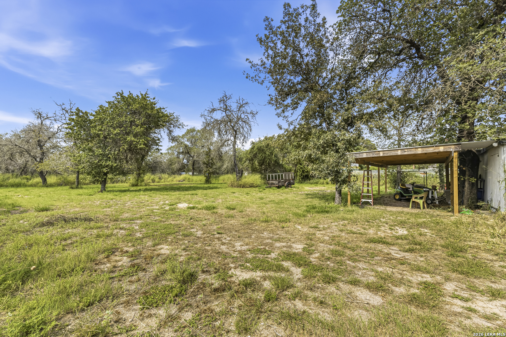 main property photo 25