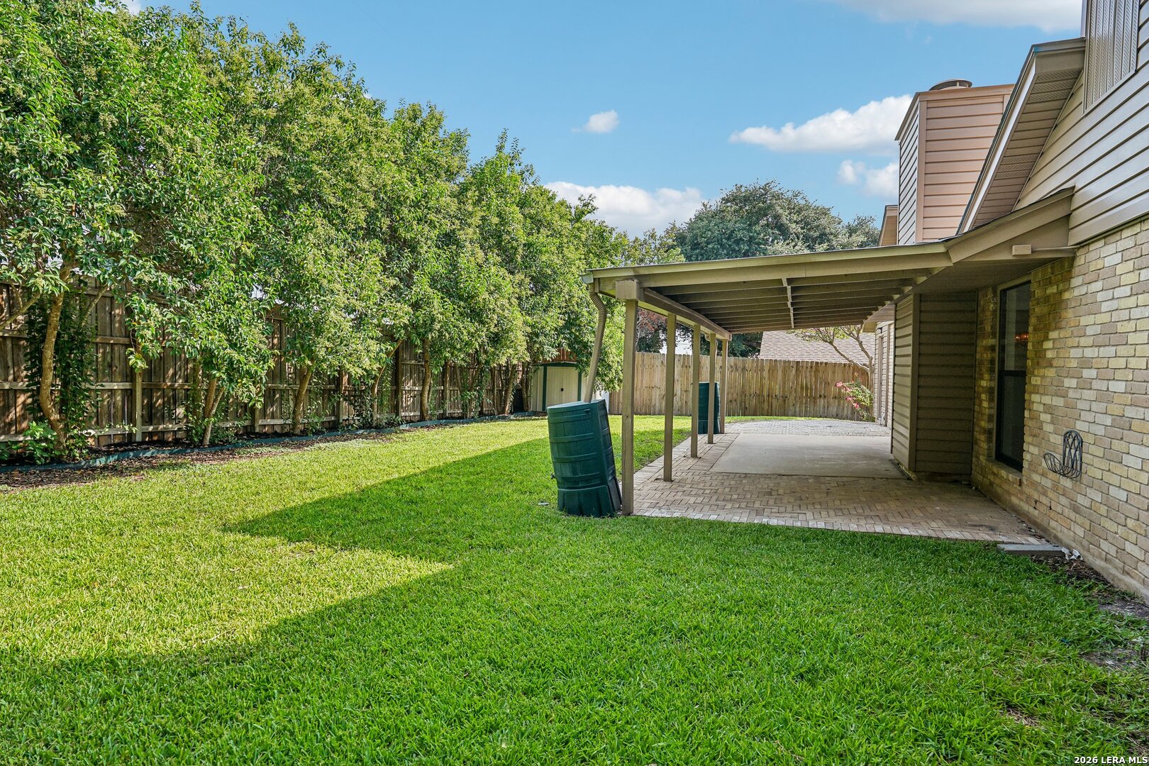 main property photo 31
