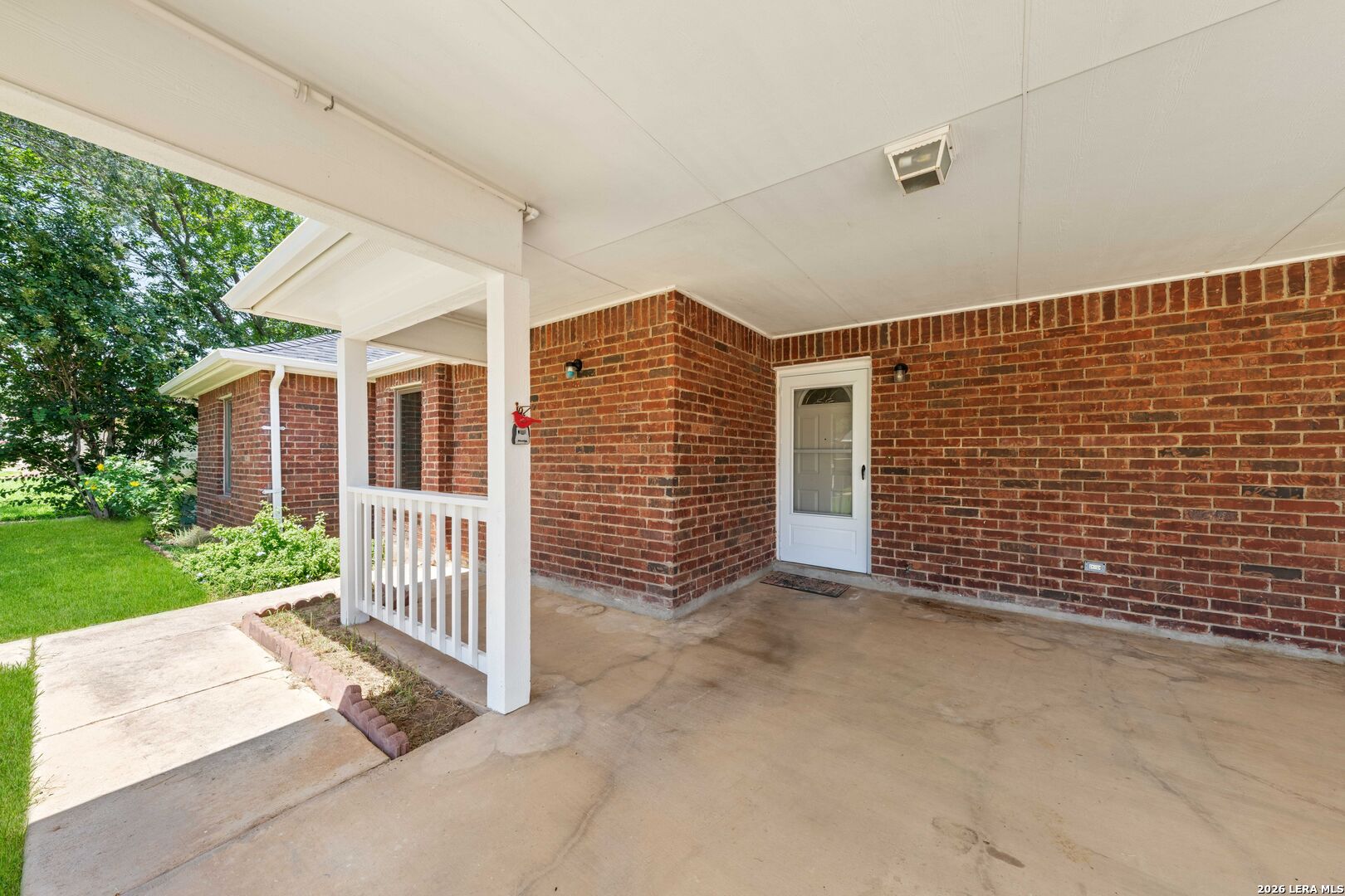 main property photo 35